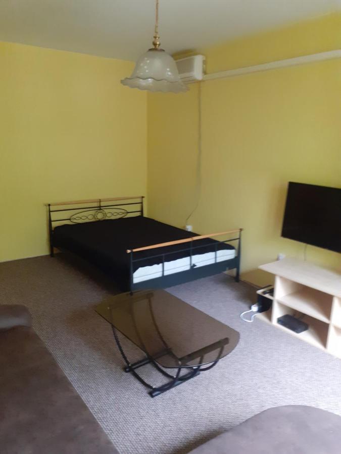 Jókai Apartman Békéscsaba Extérieur photo