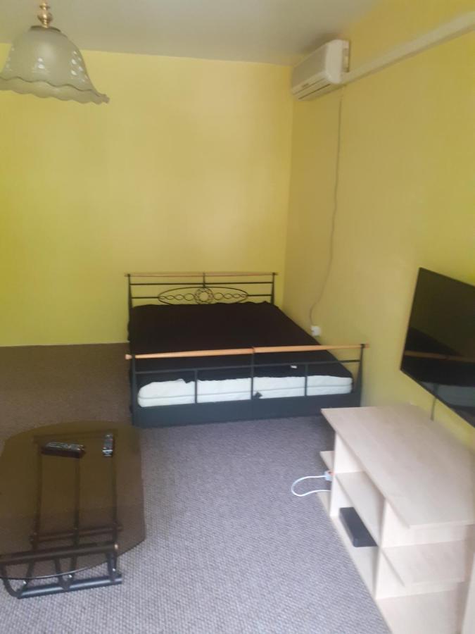 Jókai Apartman Békéscsaba Extérieur photo